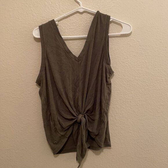 Calvin Klein Performance Tank - Picture 3 of 6